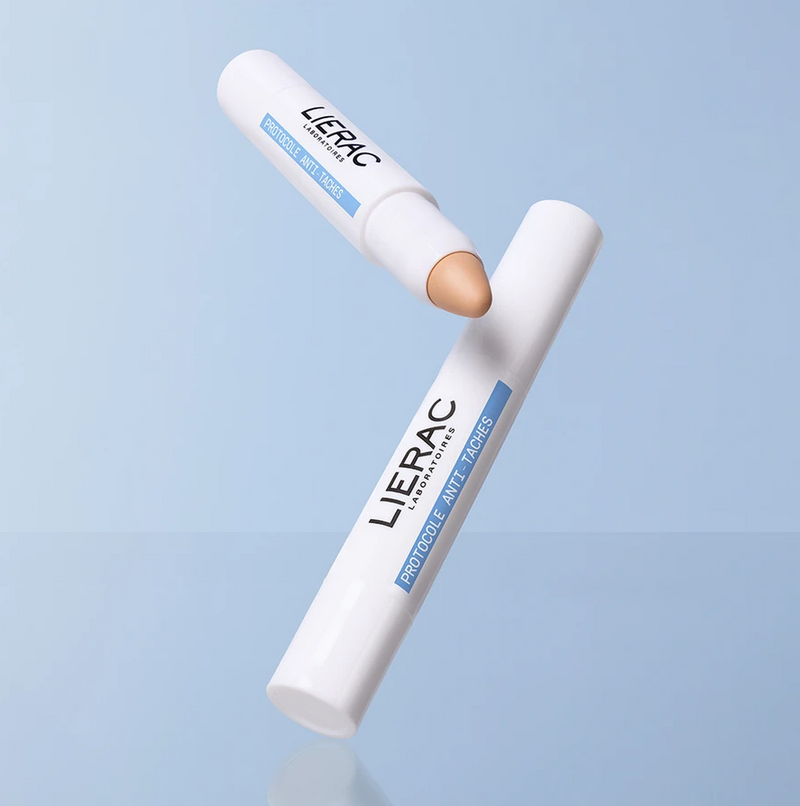 LIERAC Protocollo anti-macchie - Lo stick anti-macchie alla Vitamina E, 2.7 g