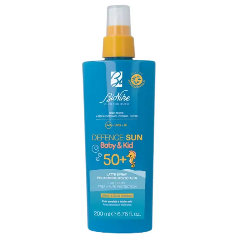 BIONIKE - Defence Sun Baby & Kid Latte Spray Water & Sand Resistant Spf50+ Protezione Solare Molto Alta 200ml